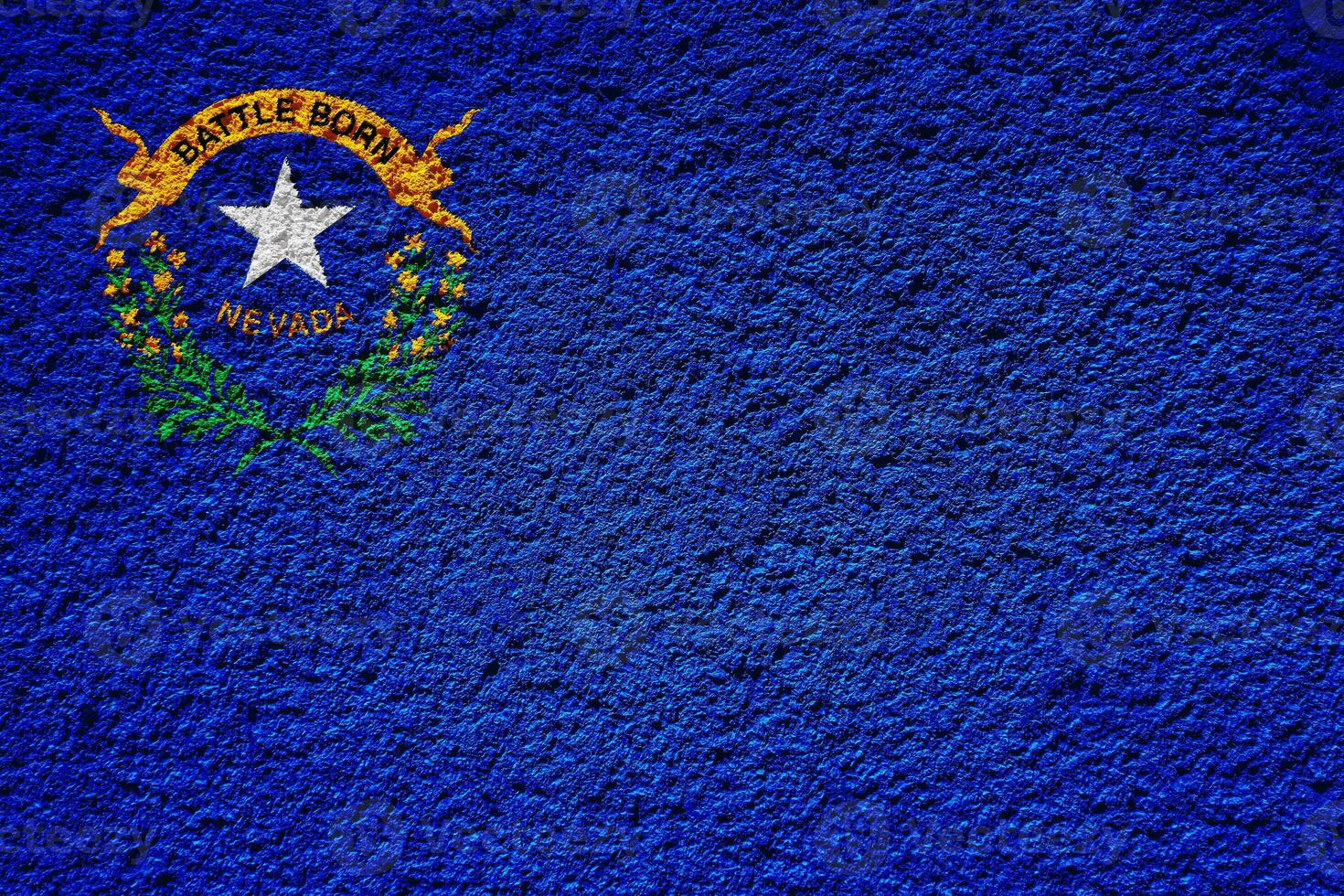 nous Etat drapeau de Nevada sur une texturé Contexte. concept collage. photo