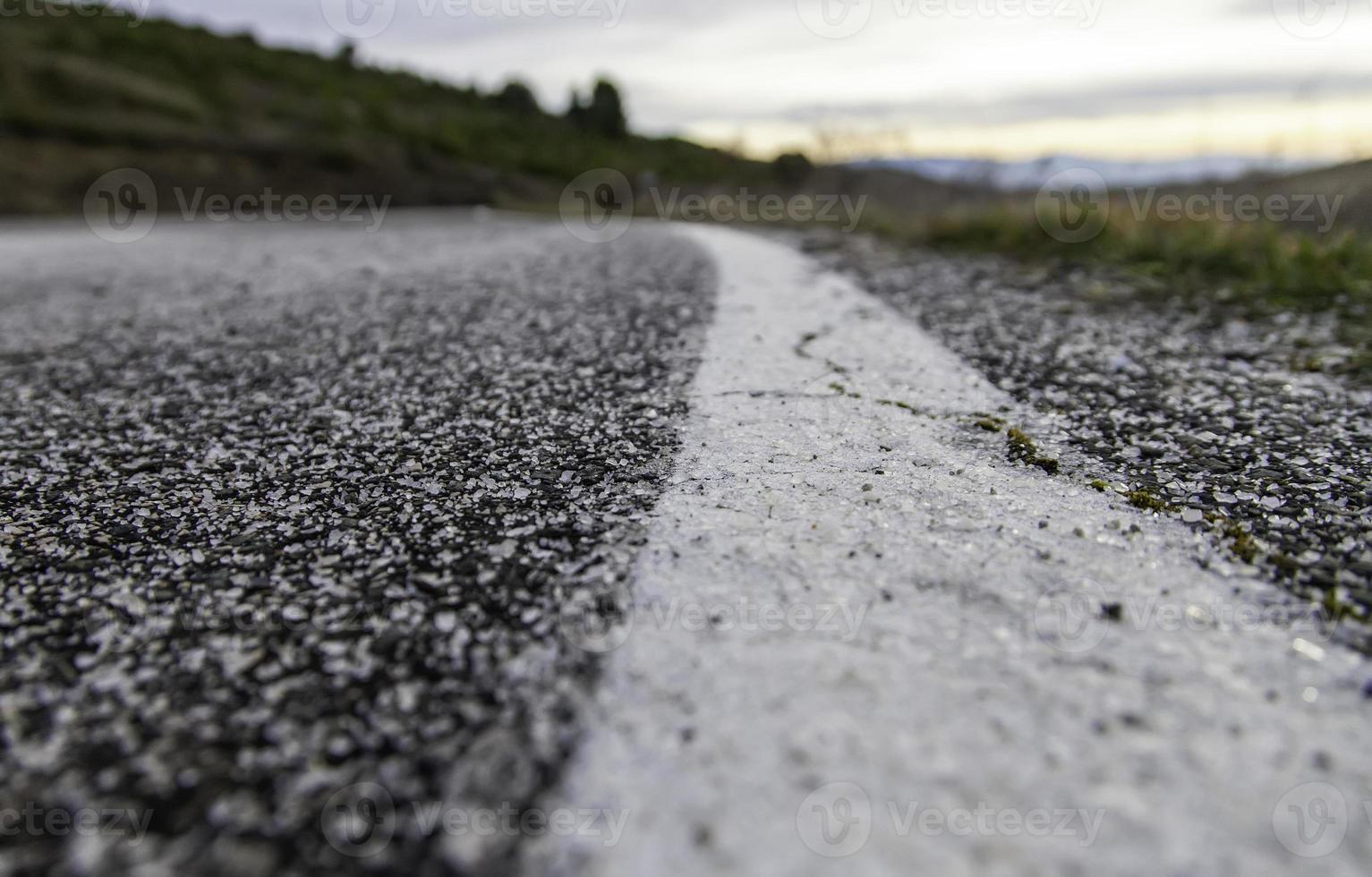 sel sur route glacée photo