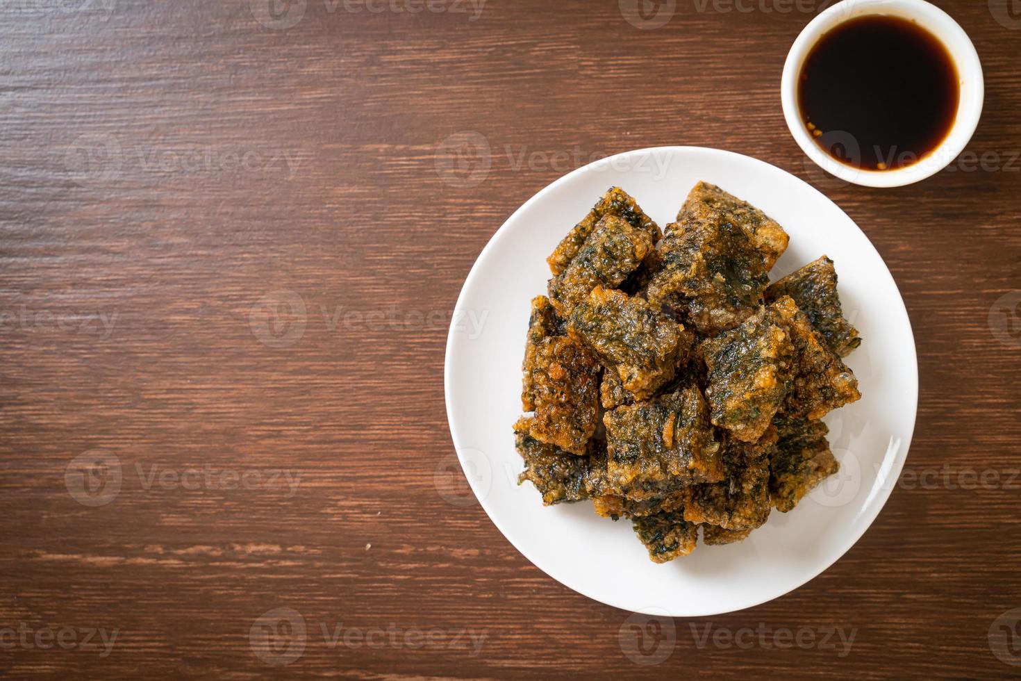 gâteau aux boulettes de ciboulette chinoise frite photo