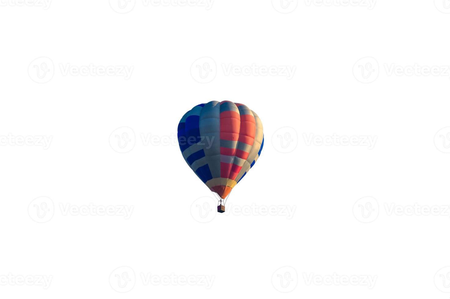 montgolfière colorée volant au festival annuel photo
