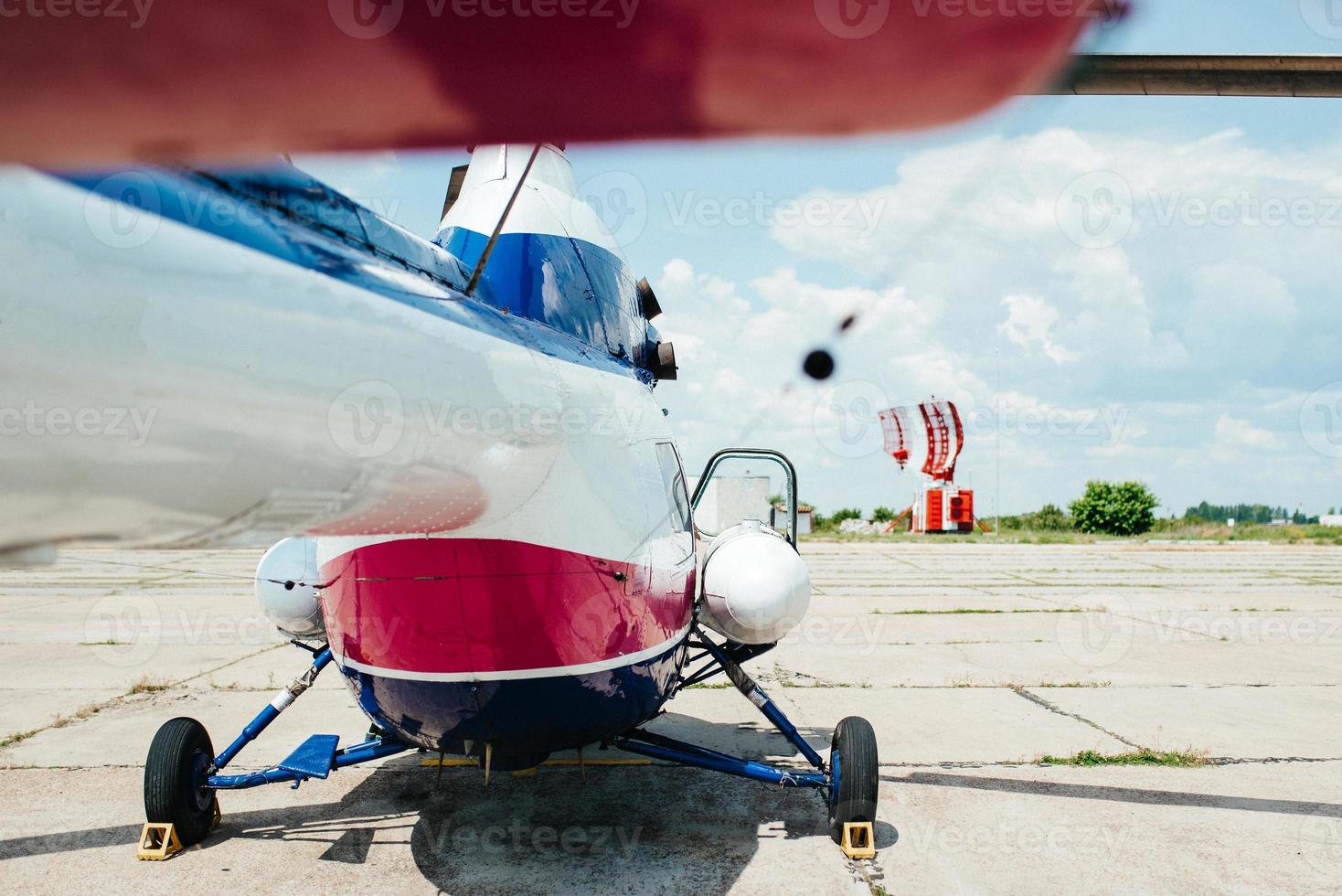 hélicoptère sur le site de décollage photo