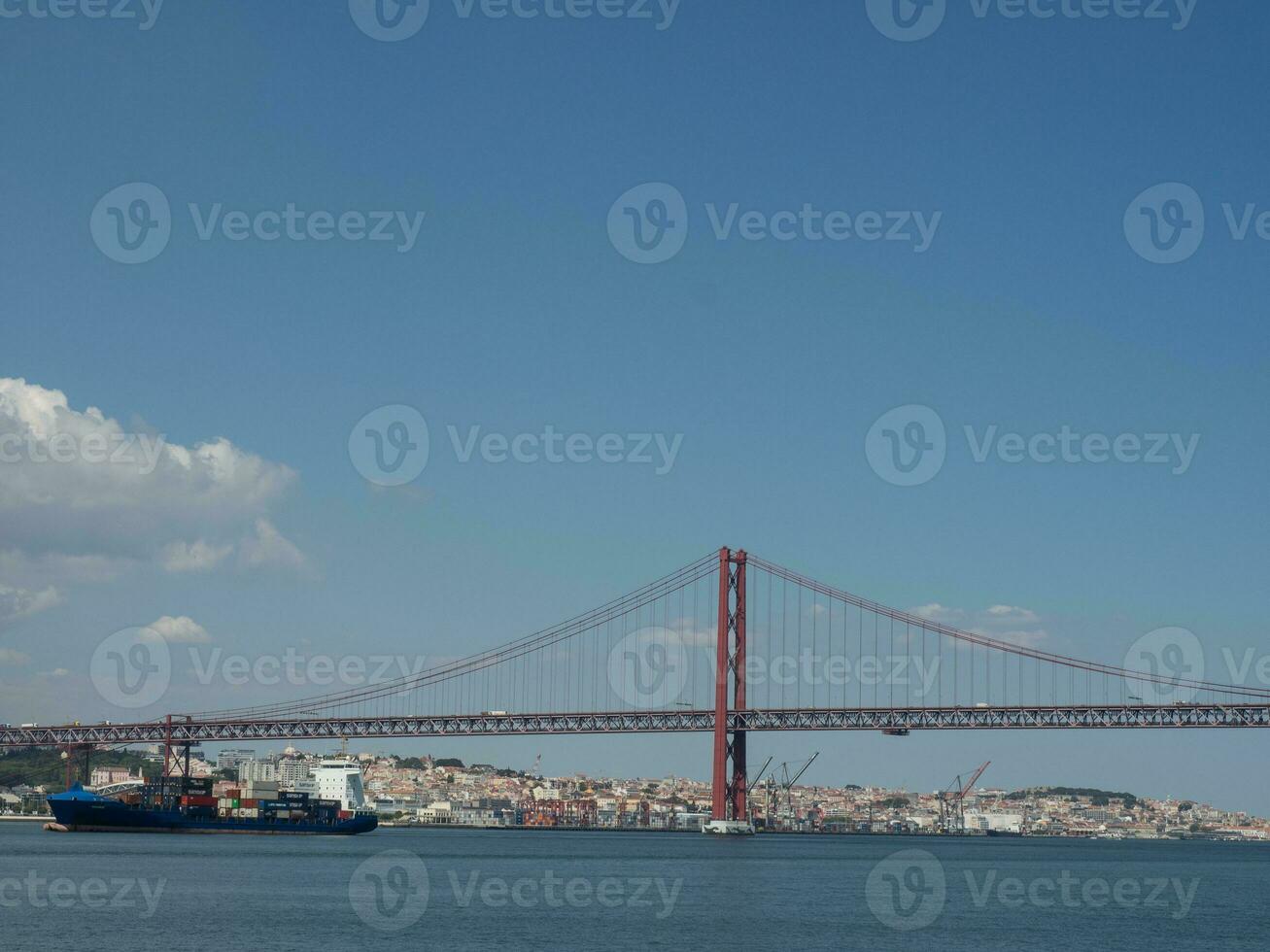 ville de lisbonne au portugal photo