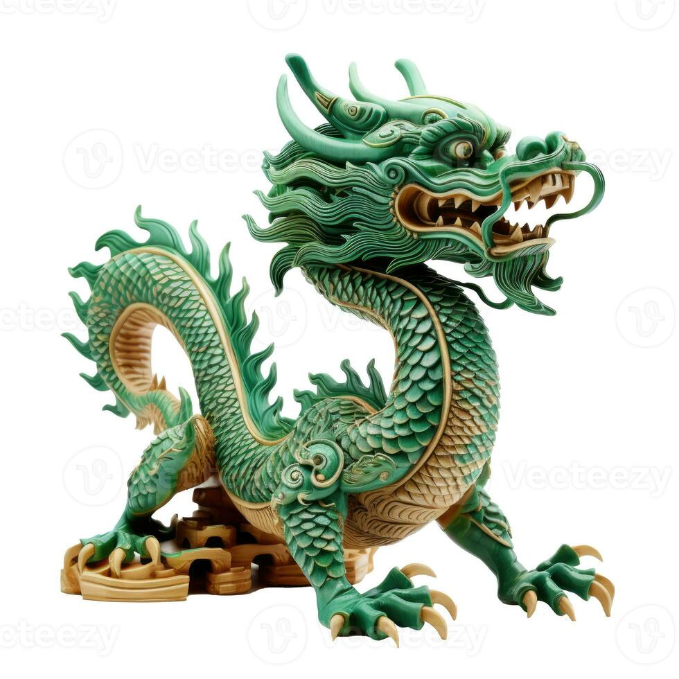 vert en bois chinois dragon. symbole de 2024. isolé sur une blanc Contexte. photo