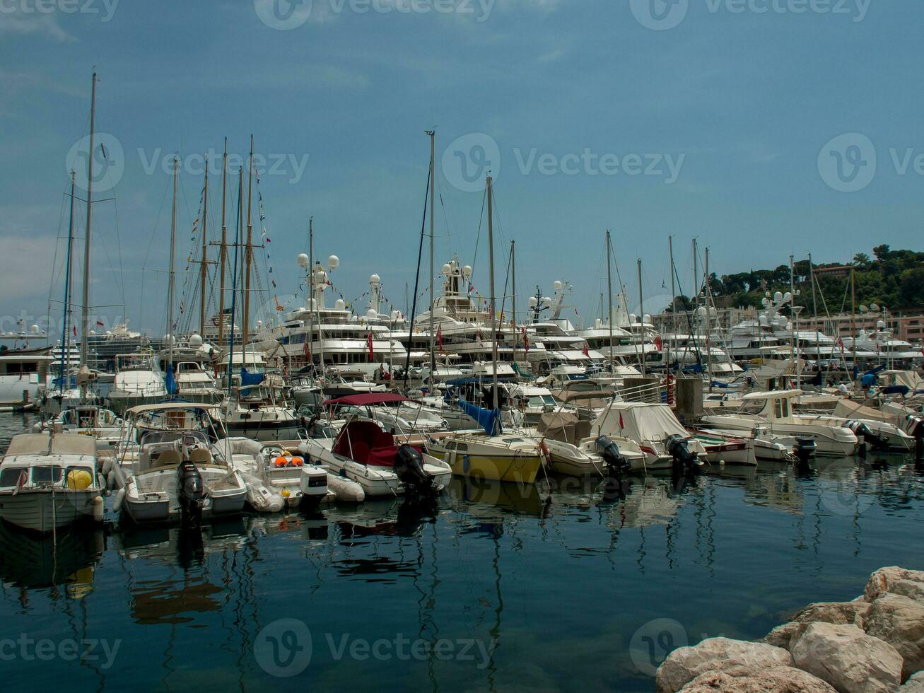 monte carlo à le méditerranéen mer photo