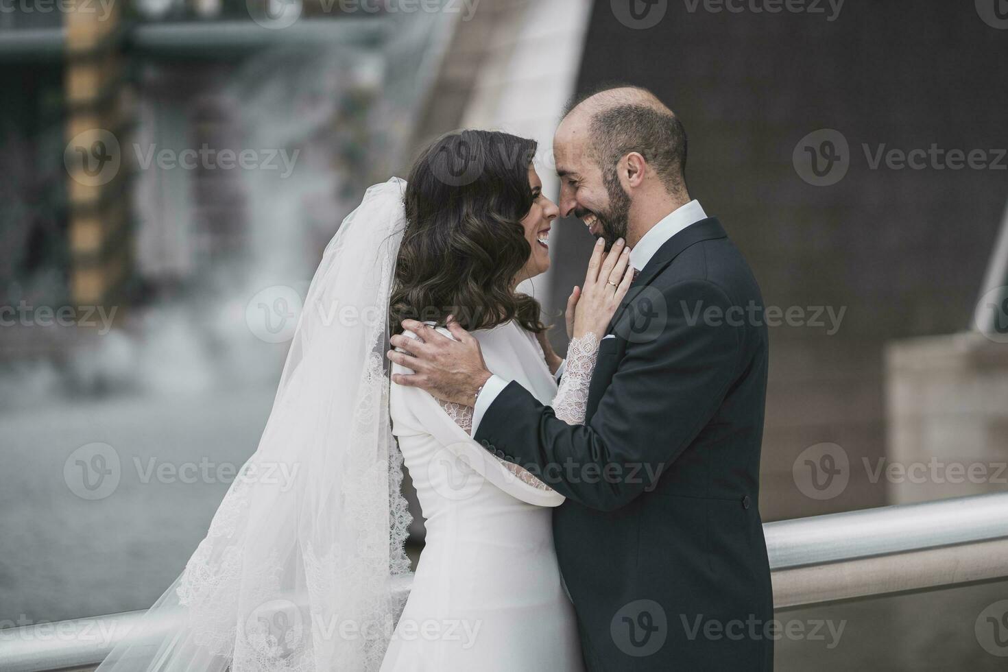 content de mariée couple photo