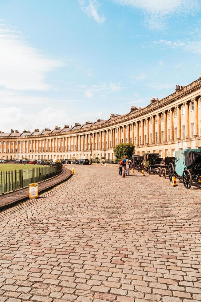 Bath, Angleterre - 30 août 2019 - le célèbre croissant royal à Bath Somerset en Angleterre, Royaume-Uni. photo