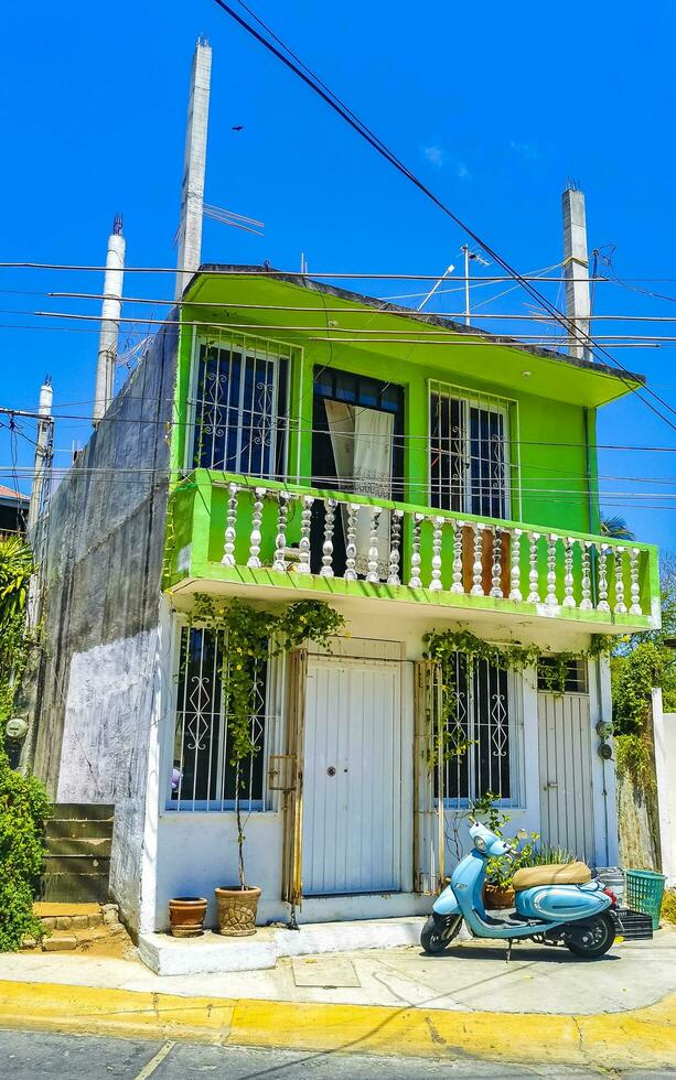 puerto escondido oaxaca Mexique 2023 typique magnifique coloré touristique rue trottoir ville puerto escondido Mexique. photo