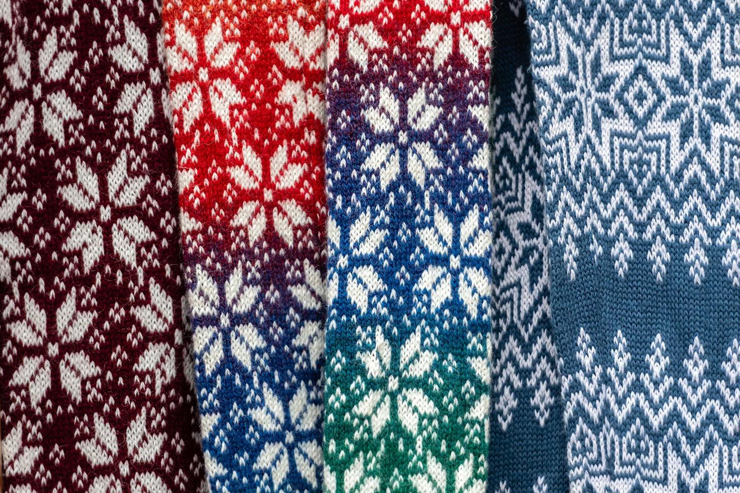 Les ceintures lettones traditionnelles sont des ceintures fabriquées avec du fil, des objets précieux, une variété de couleurs, différentes dans les régions lettones. ils sont présents dans les festivités et les occasions familiales. Lettonie photo