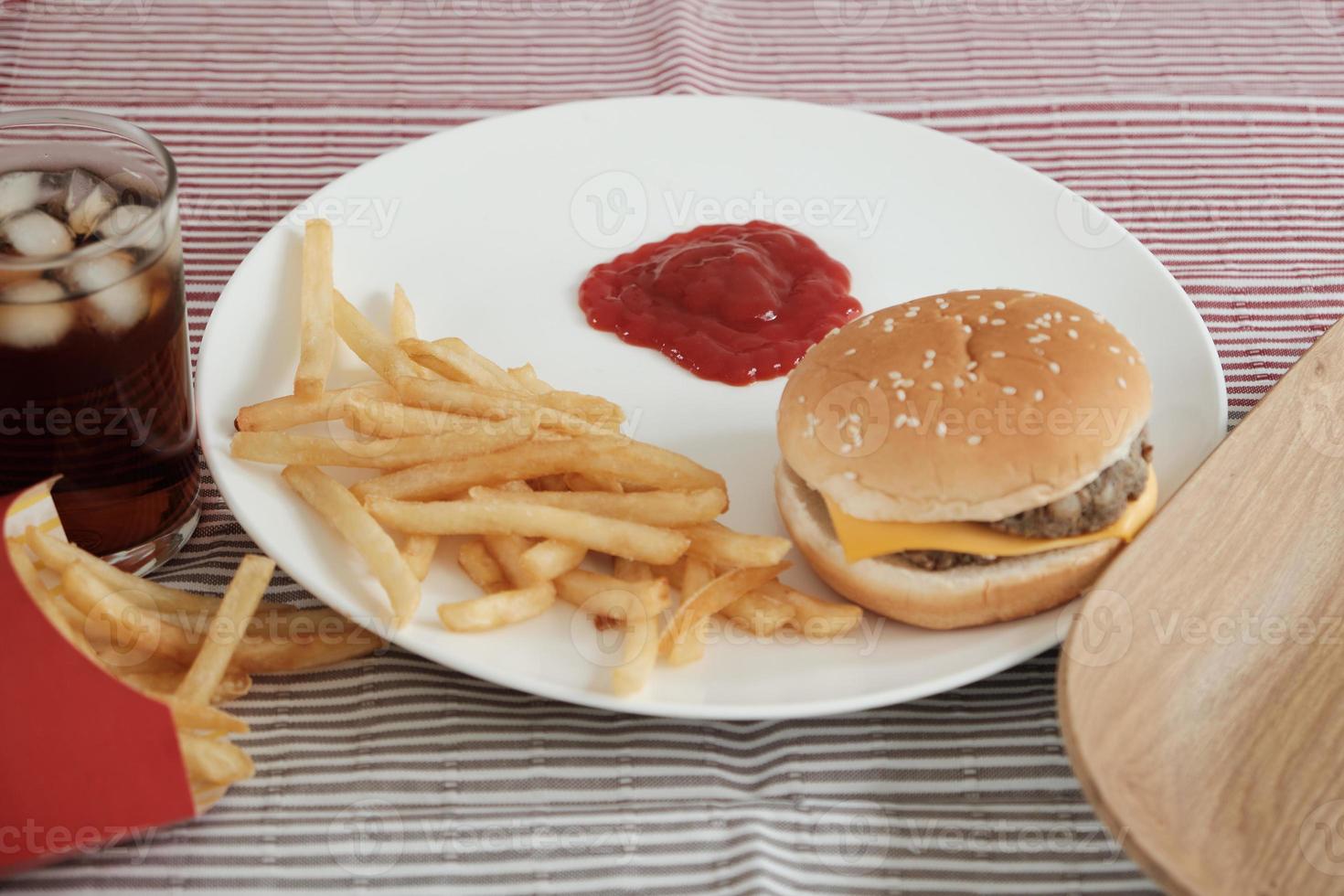 le ketchup et la malbouffe. photo