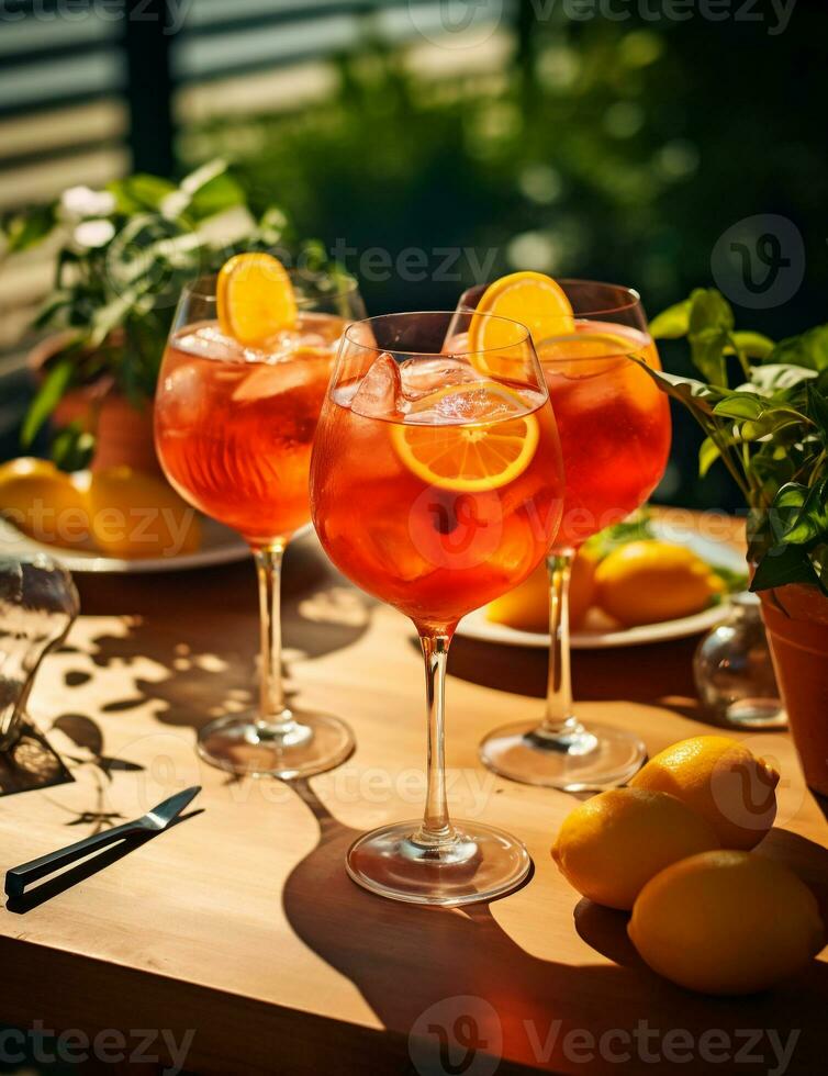 photo de certains aperol spritz boisson élégamment plaqué sur une tableau. génératif ai