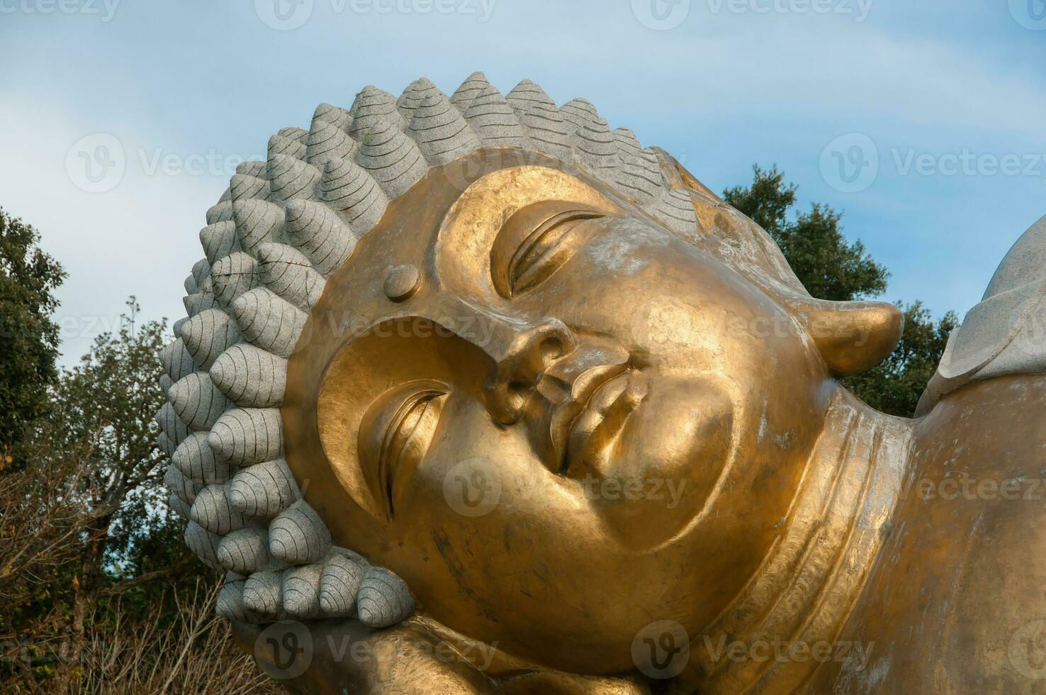 statue dans Budha Eden parc, dans le Portugal photo