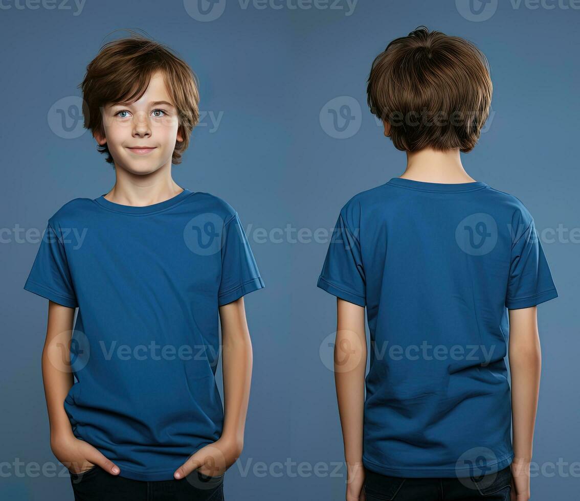 de face et retour vues de une peu garçon portant une bleu T-shirt. ai généré photo