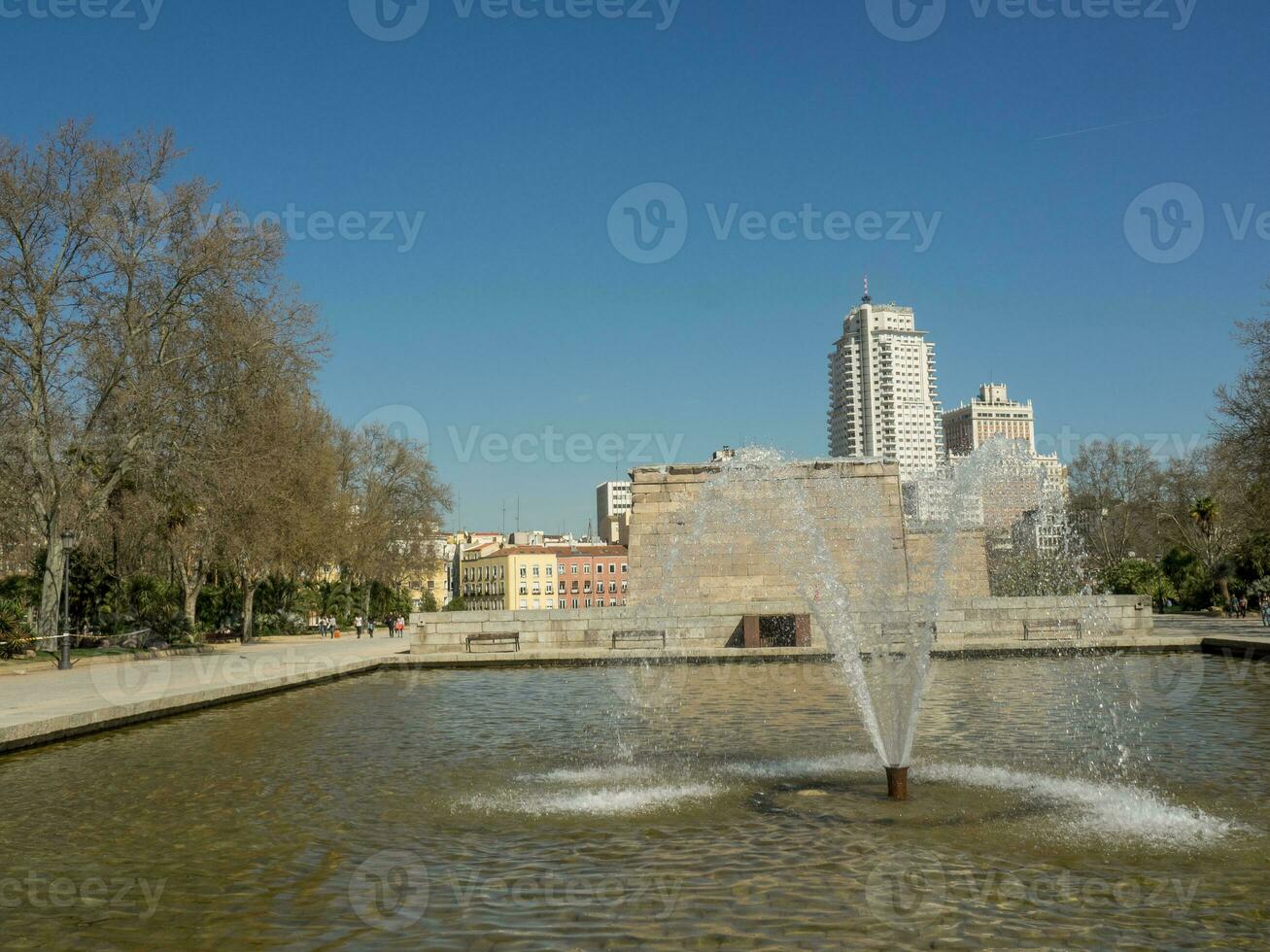 le ville od Madrid photo