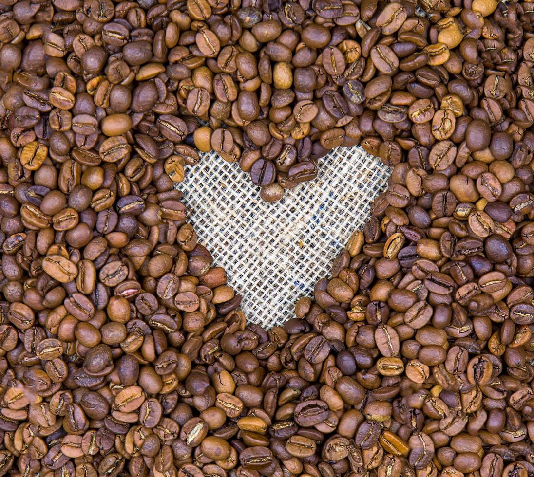 grains de café torréfiés naturels photo