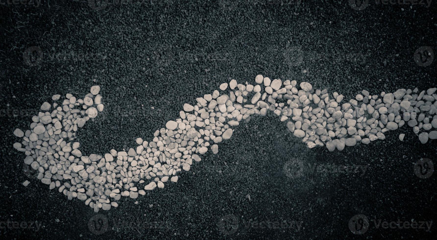 cailloux pierres disposées dans un résumé photo