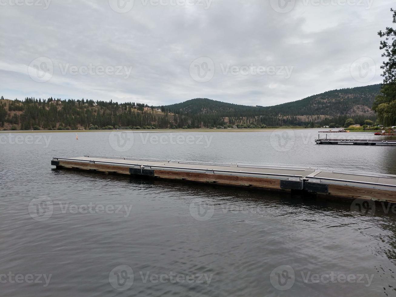 Spokane River Long Lake à neuf mile Falls Washington photo