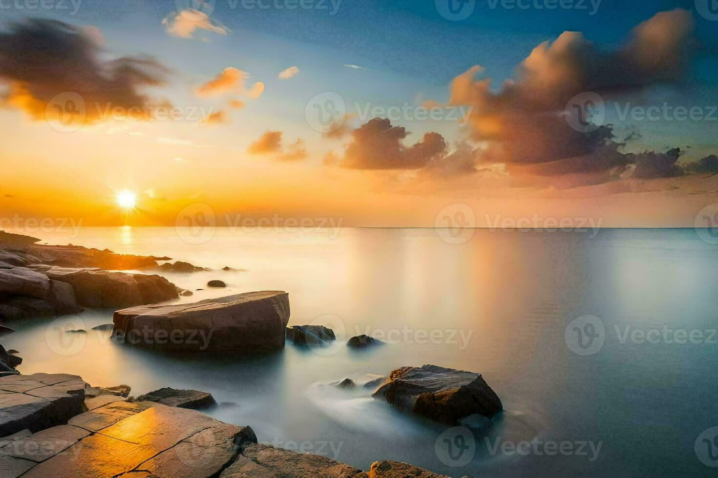 le Soleil ensembles plus de le océan et rochers. généré par ai photo