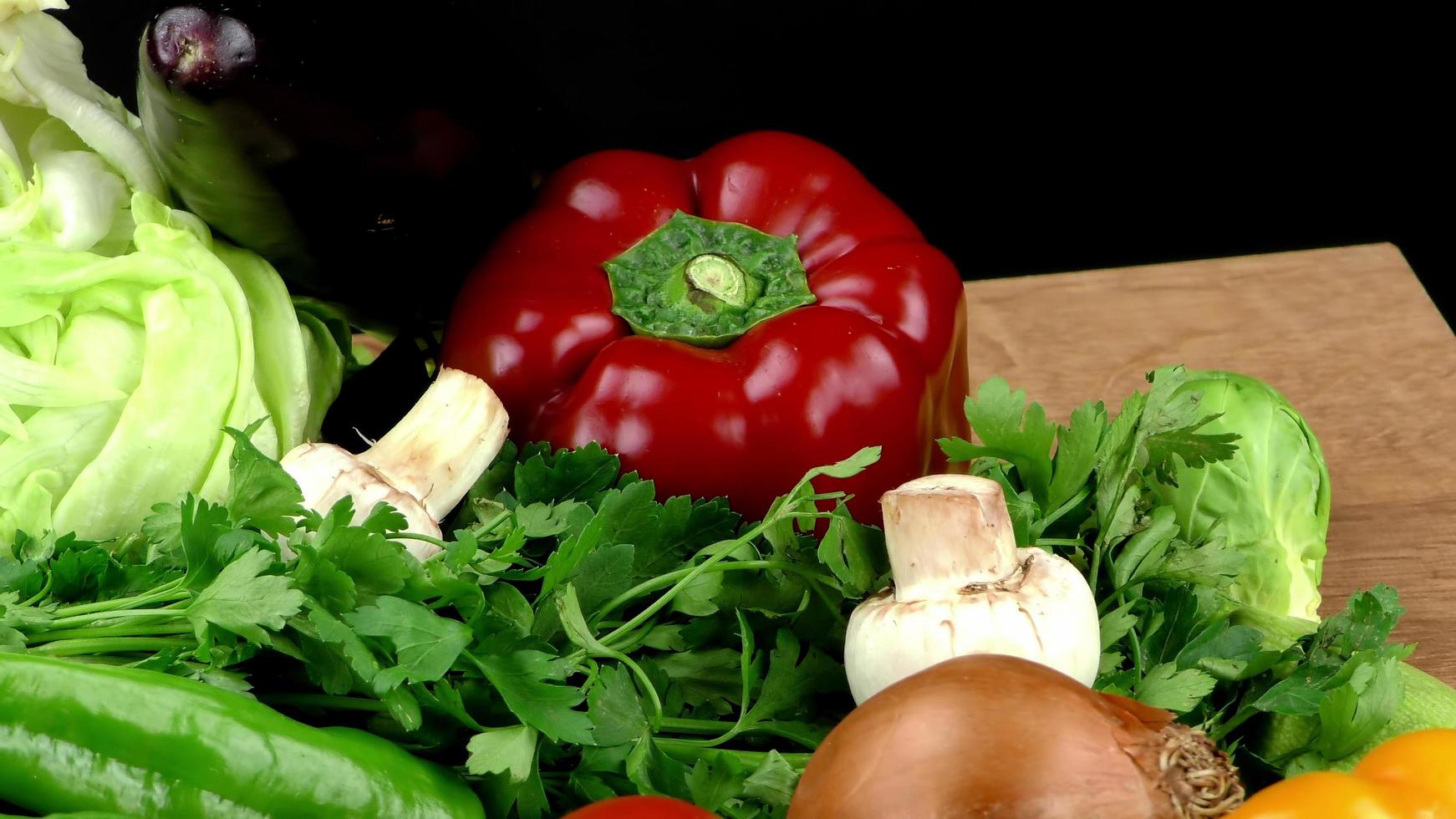 mélange de légumes biologiques sains photo