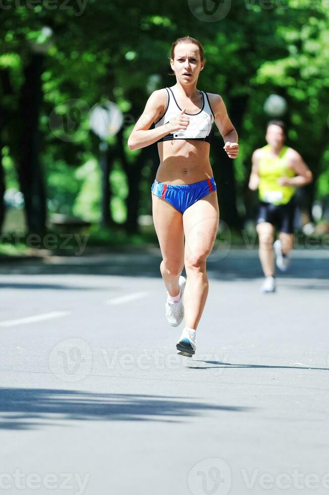 marathon femme courir photo