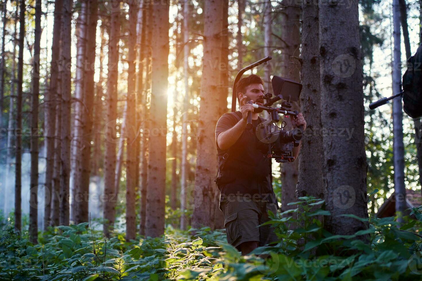 vidéaste en action tournage de soldats en action photo