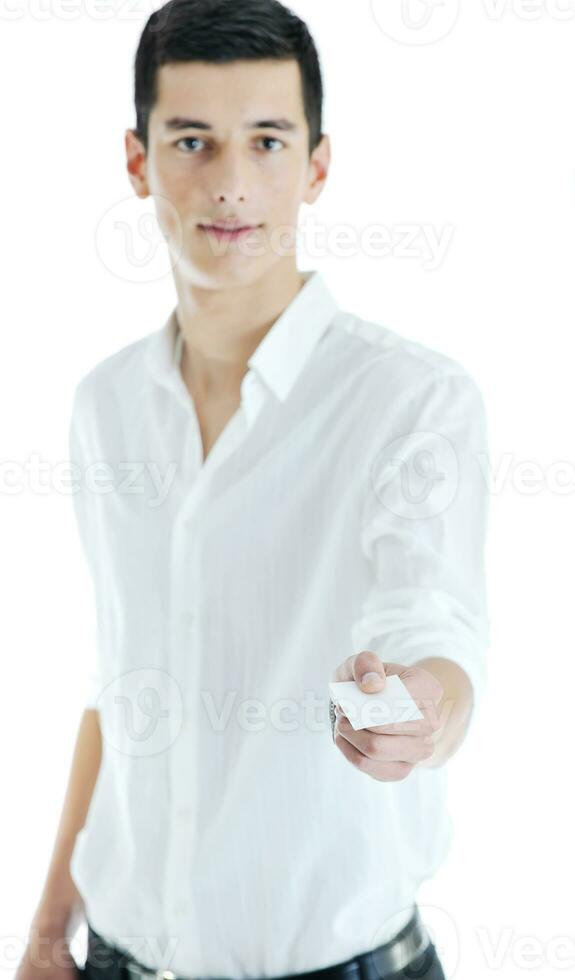 Jeune homme d'affaire avec vide blanc carte photo