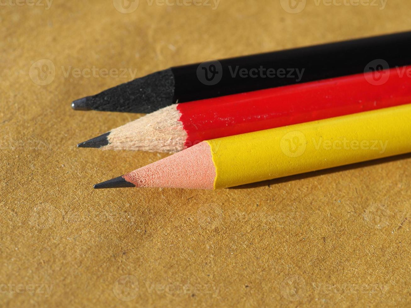 drapeau allemand de l'allemagne fait avec un crayon photo