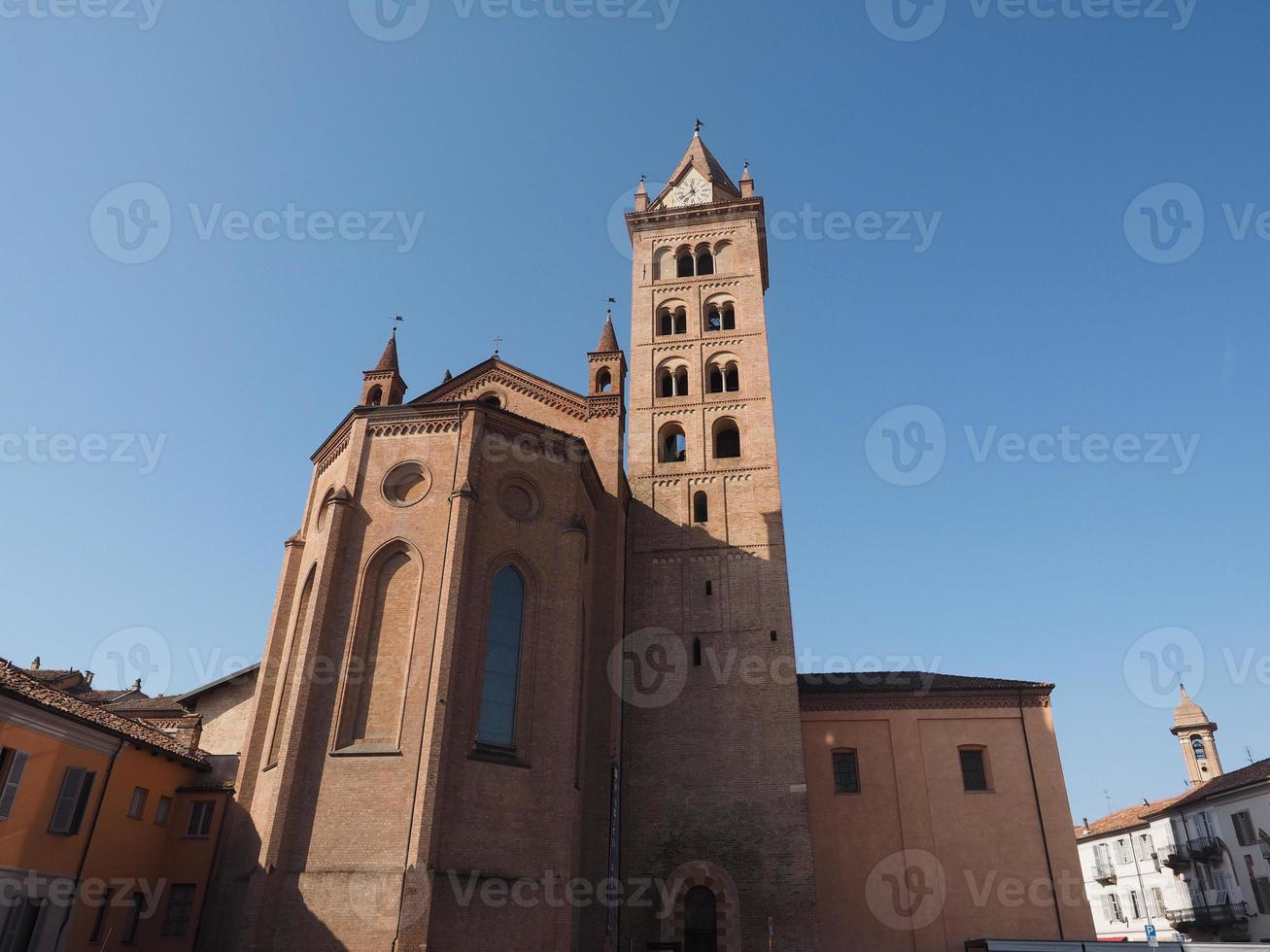 la cathédrale san lorenzo à alba photo