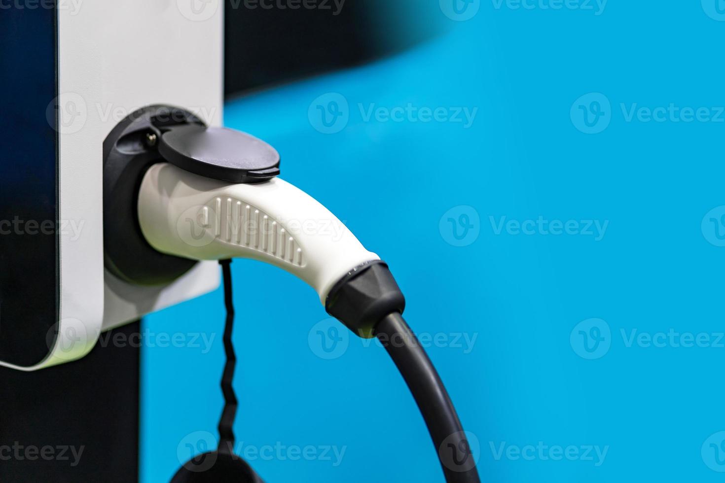 recharger une batterie de voiture électrique accéder à l'électrification du véhicule photo