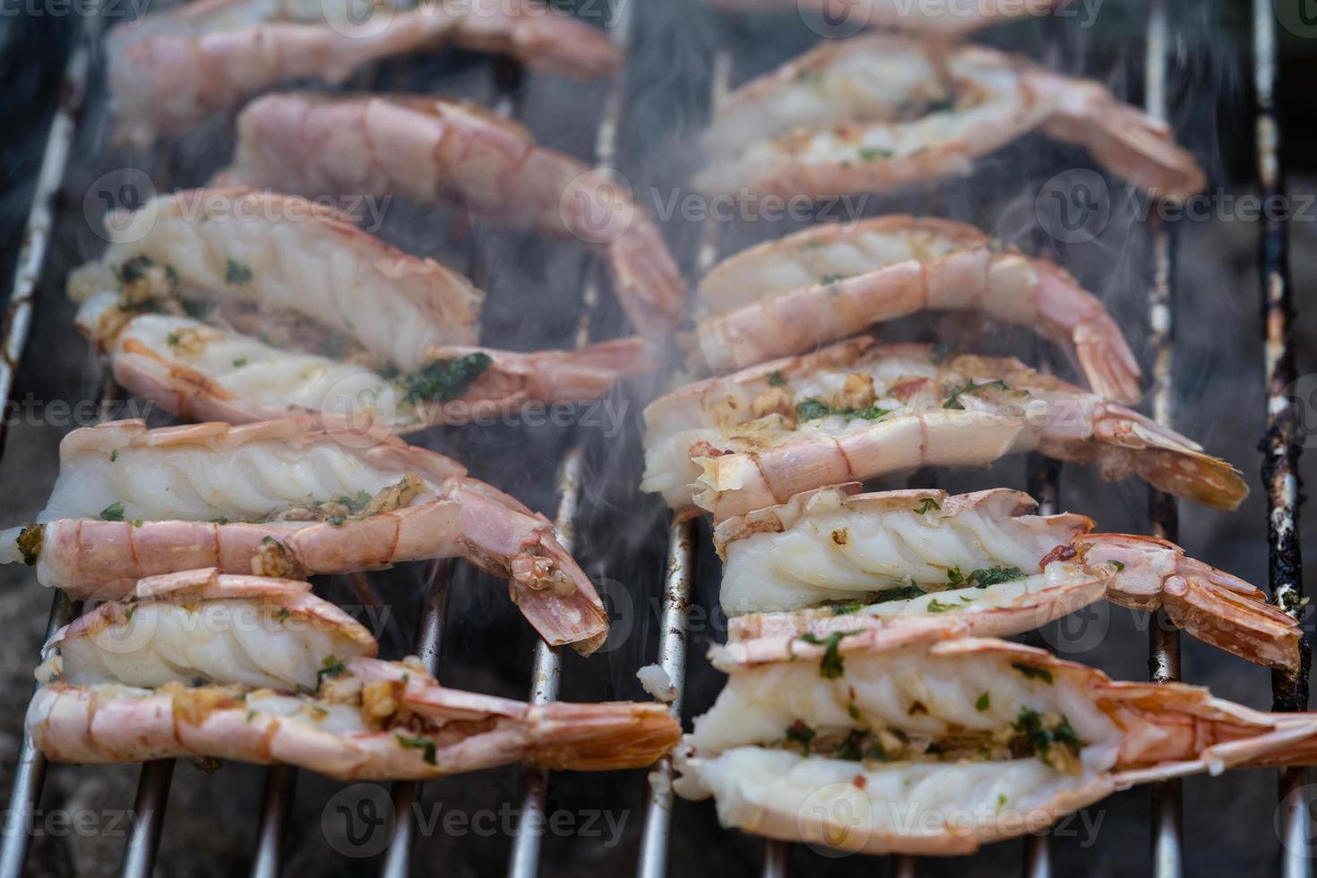 fruits de mer marinés méditerranéens à griller photo