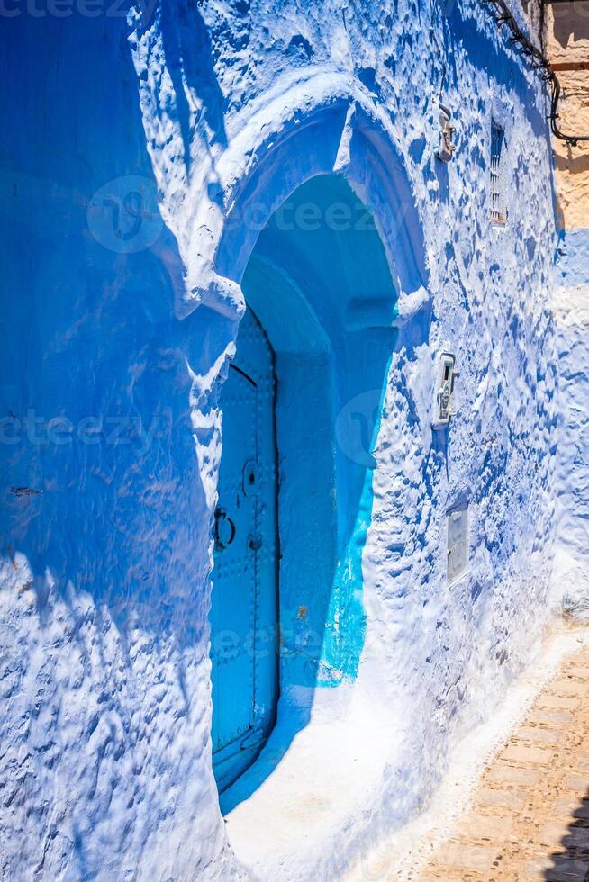 traditionnel marocain porte détail dans chefchaouen, Maroc, Afrique photo