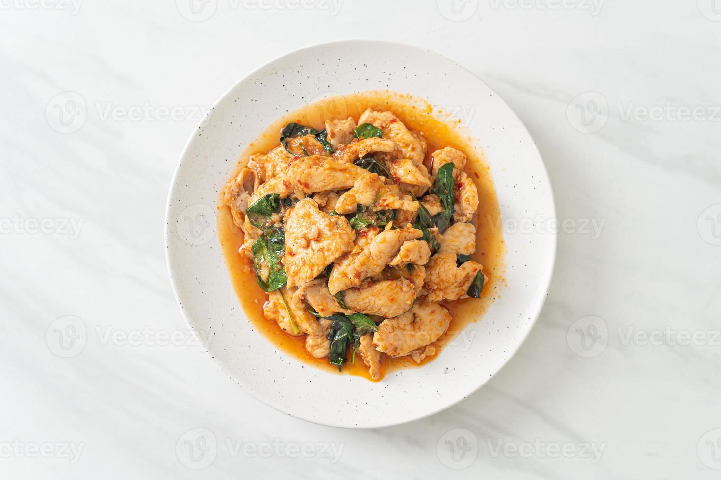 poulet sauté avec pâte de piment photo