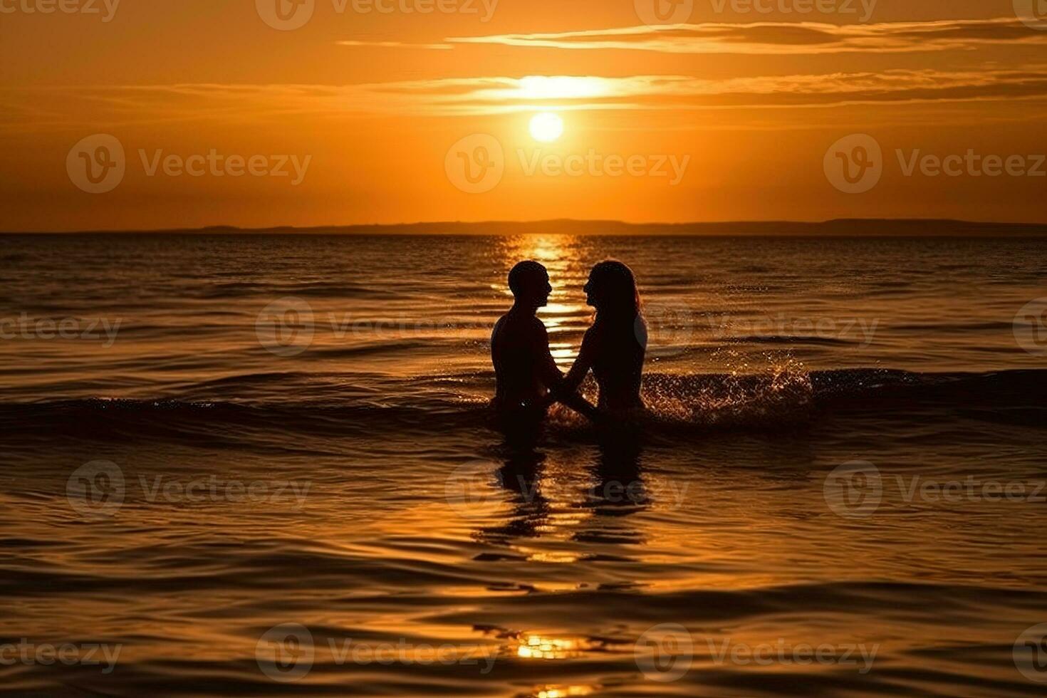 une romantique couple profiter une nager à le coucher du soleil. le concentrer de le image aurait être sur le des couples silhouettes dans le eau, avec le Soleil réglage dans le Contexte. génératif ai photo