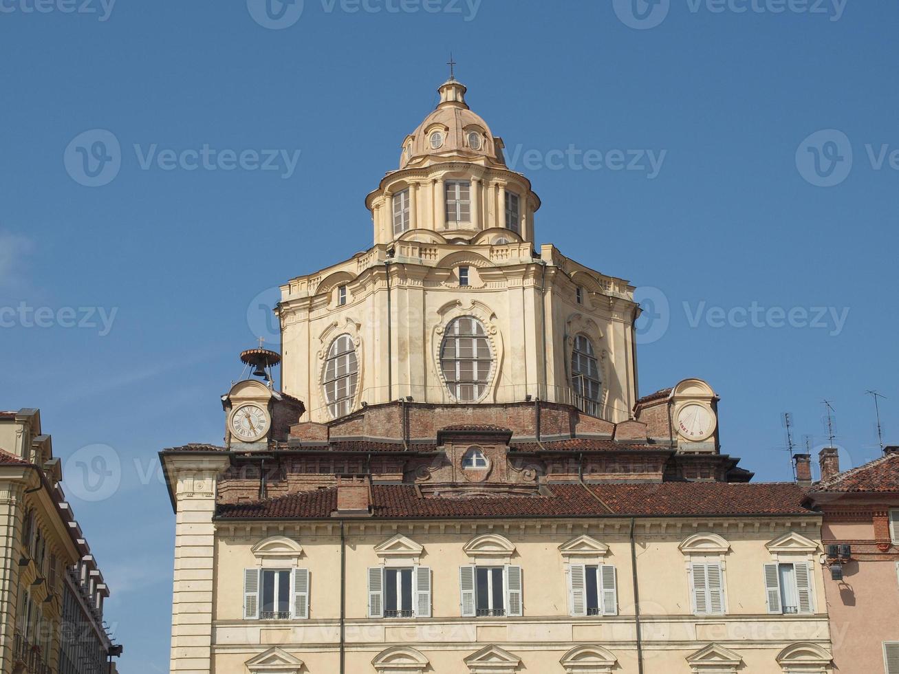 église san lorenzo, turin photo