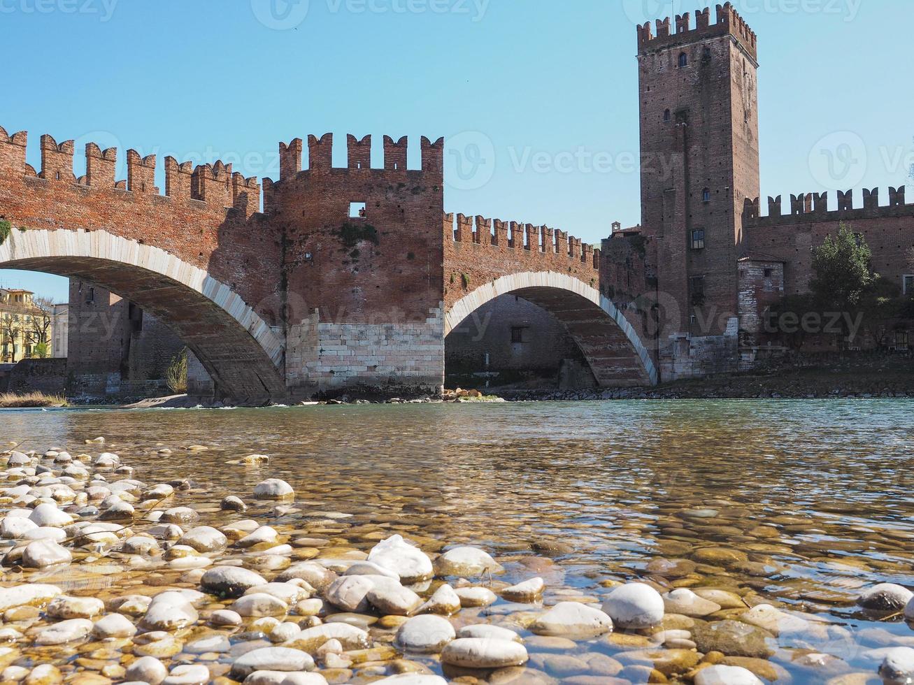 pont castelvecchio aka pont scaliger à vérone photo