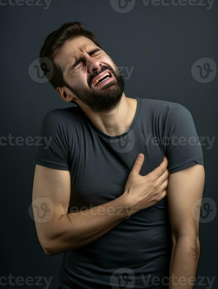 homme avec douleur sur neutre Contexte ai génératif photo