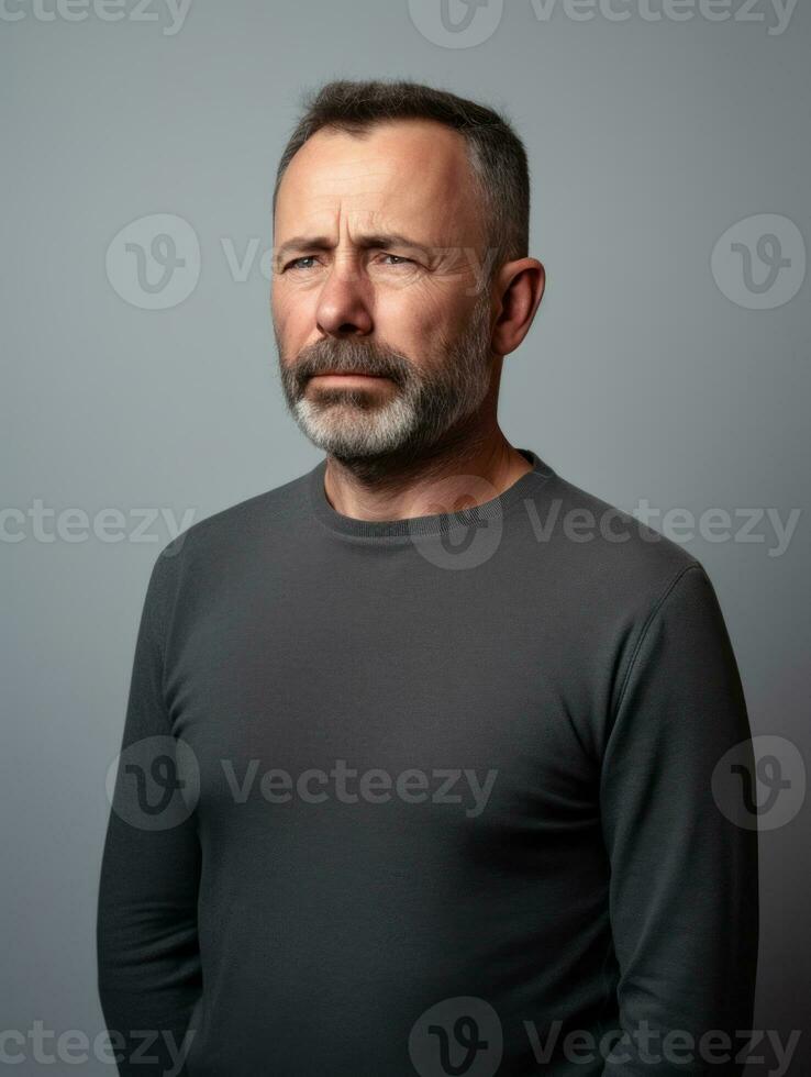 homme avec douleur sur neutre Contexte ai génératif photo