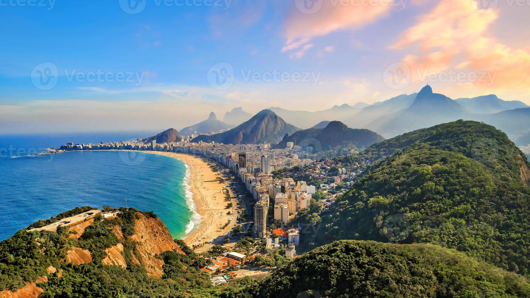 plage de copacabana et plage d'ipanema à rio de janeiro, brésil photo