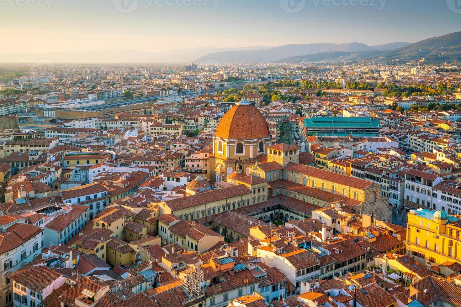 Vue sur les toits de Florence depuis la vue de dessus photo