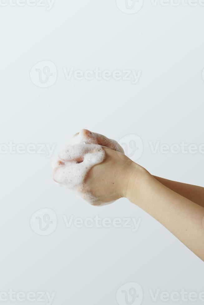 Lavez-vous les mains. hygiène. nettoyer à la main pour prévenir l'infection. photo