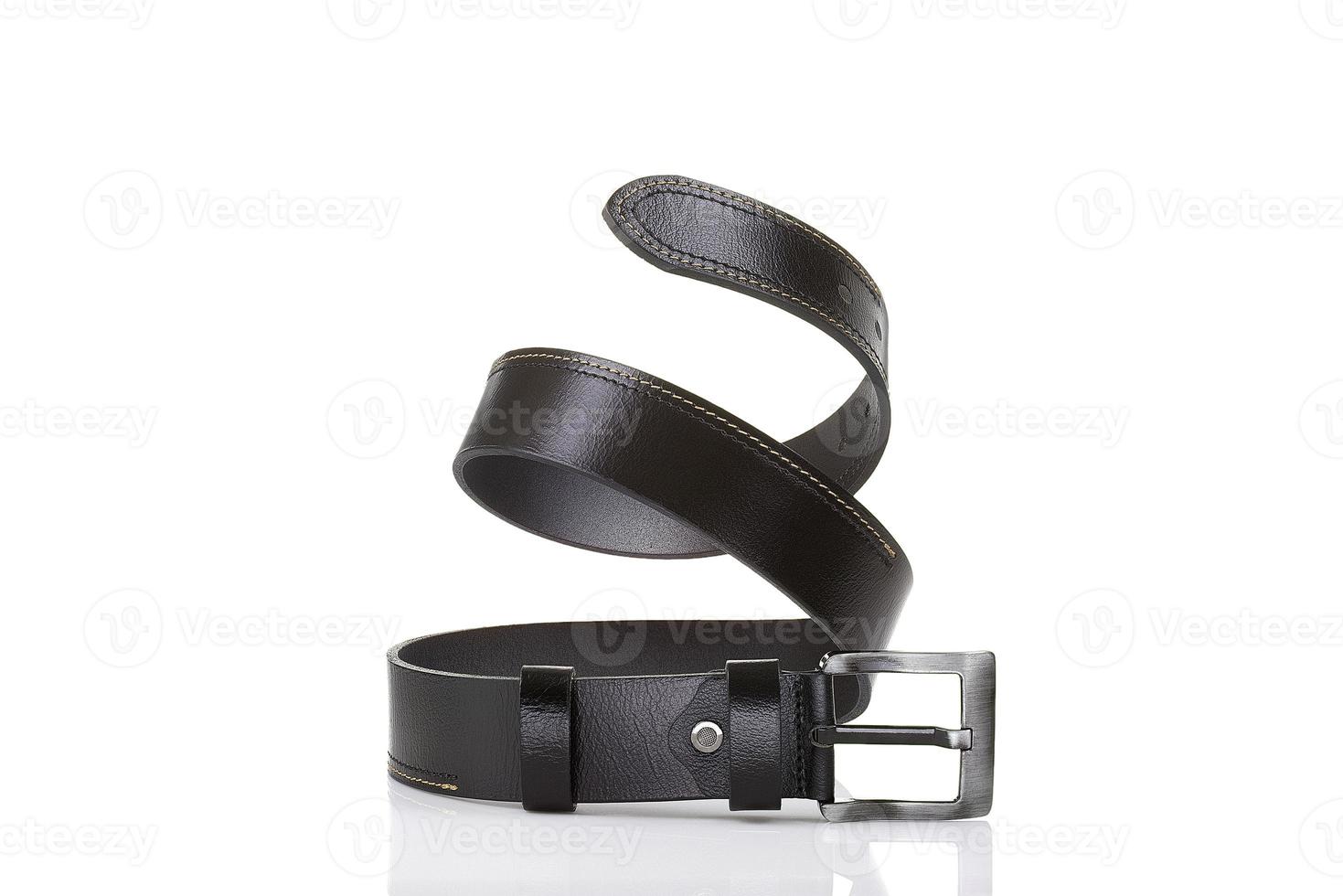 ceinture en cuir marron foncé photo