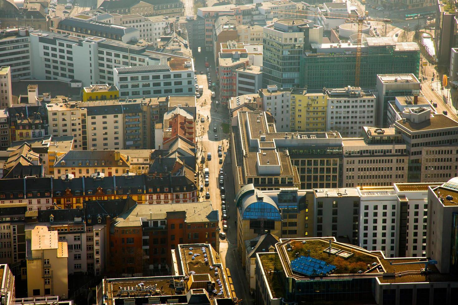 vue sur la ville de francfort en allemagne photo