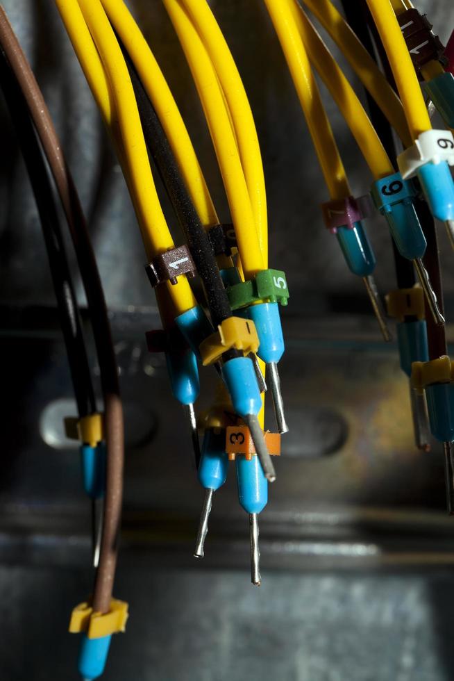 fils et lignes d'équipement d'alimentation électrique industrielle photo