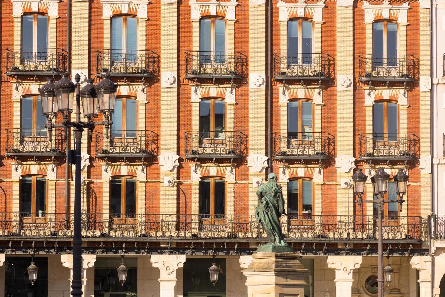 ville de burgos, petite ville du nord de l'espagne photo