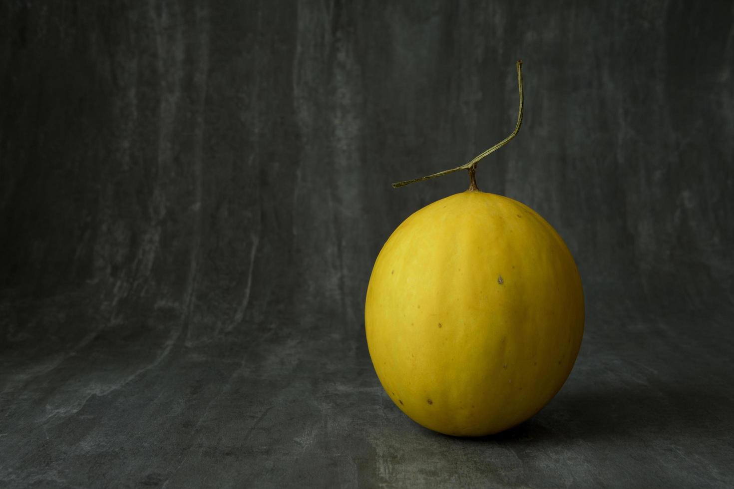 melon fruit doré bon pour la santé et savoureux photo