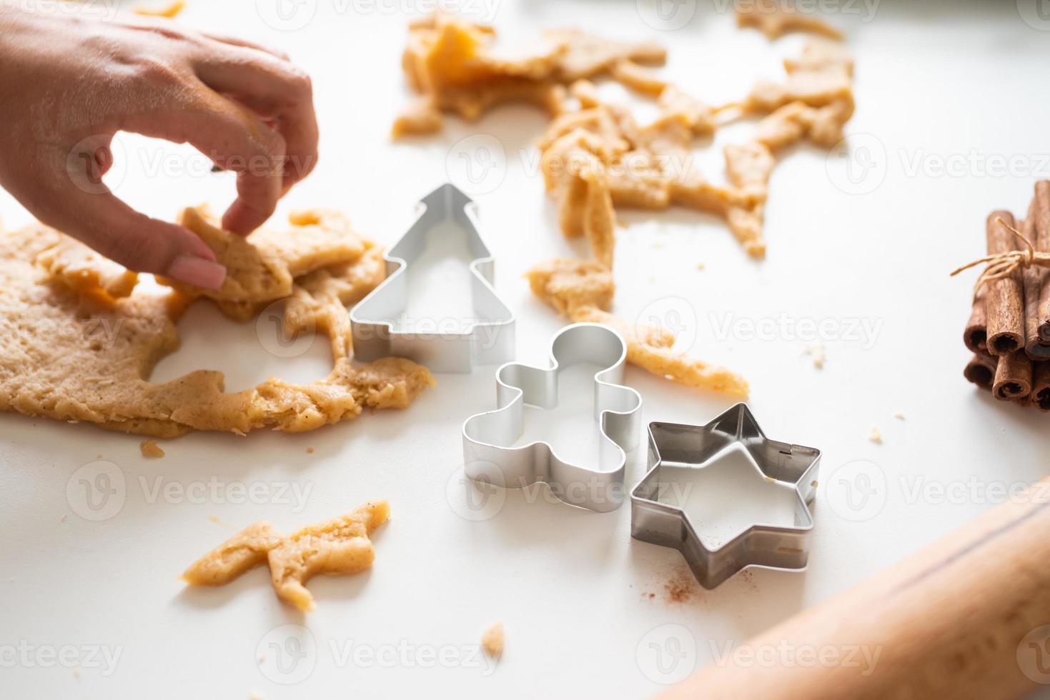 femme, mains, cuisson, biscuits, à, les, cuisine photo