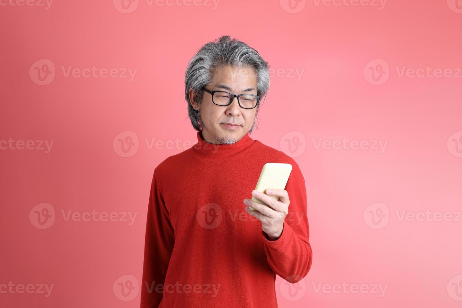 homme sur rose photo