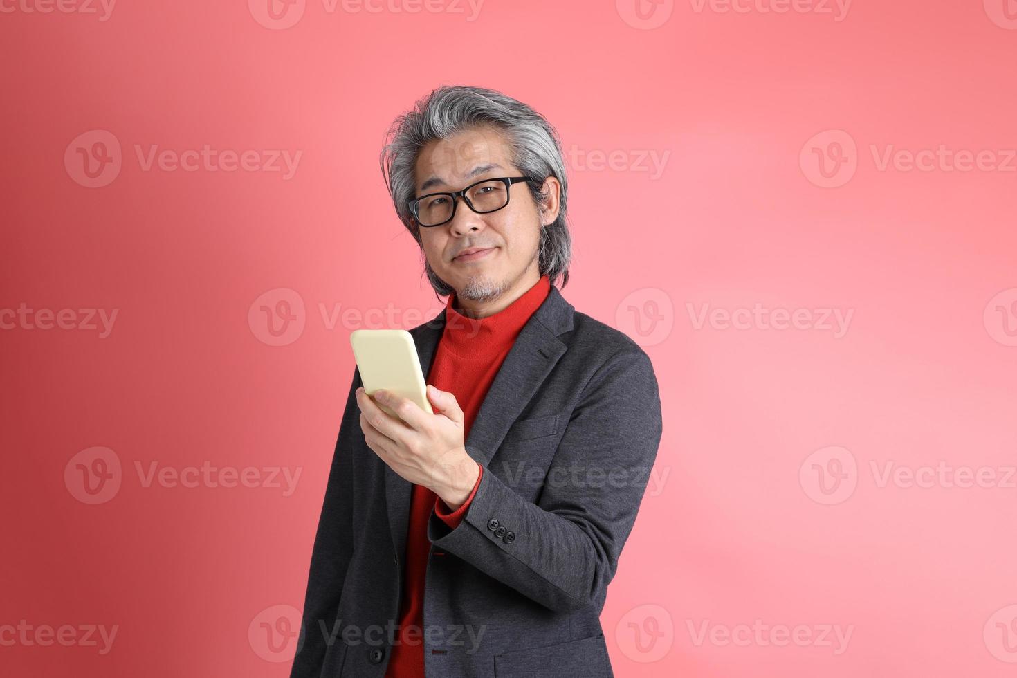 homme sur rose photo