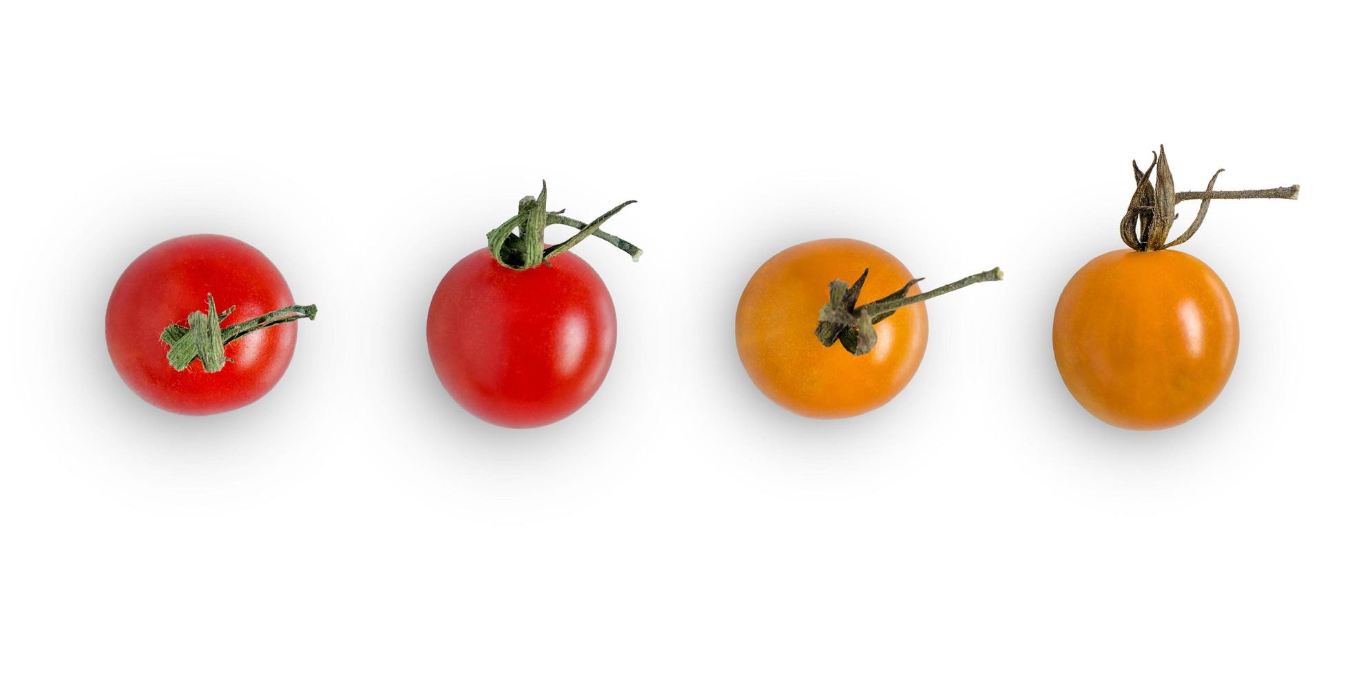 tomate fraîche sur fond blanc pour isolé avec un tracé de détourage. photo