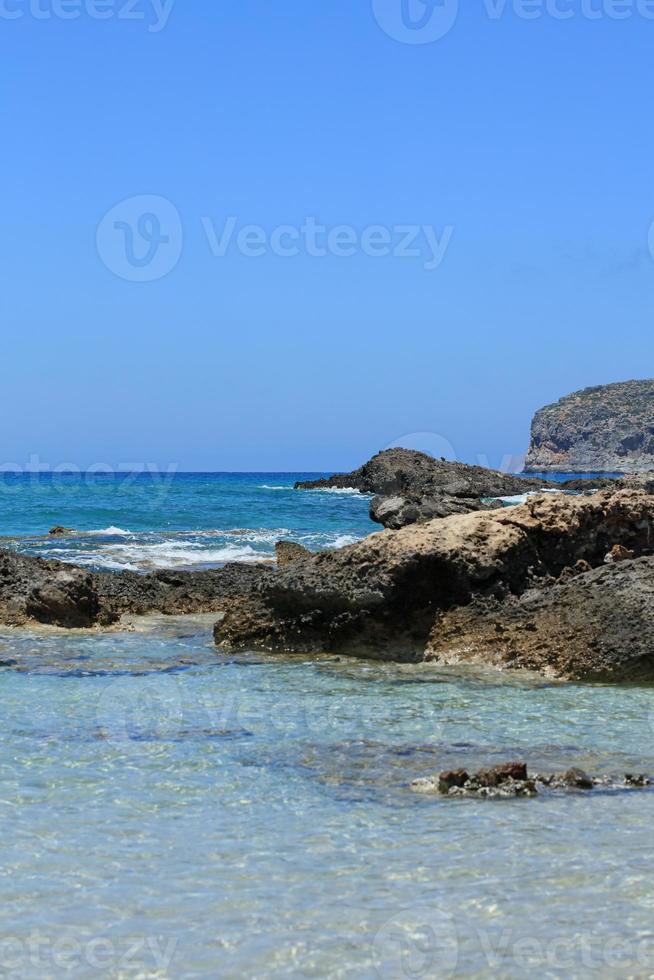 plage de falassarna lagon bleu île de crète été 2020 vacances covid19 photo