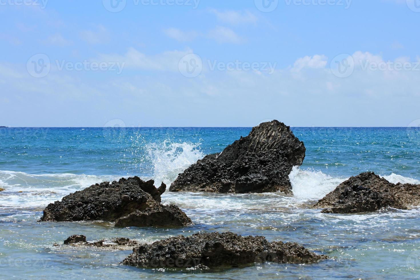 plage de sable rouge de falassarna kissamos île de creta saison des vacances d'été photo